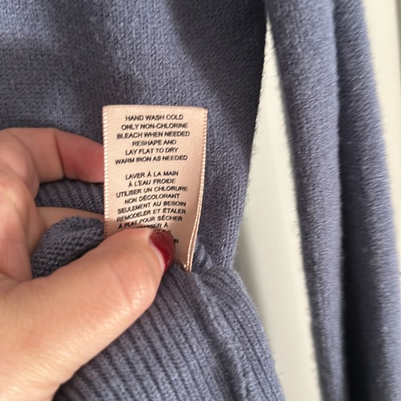 Philosophy V Neck Sweater size XL EUC in Blue - Picture 3 of 3